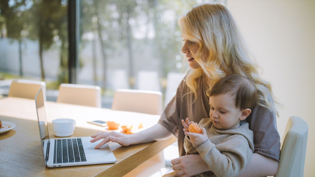 The Working Mother Burnout Cycle: How to Recognize It Before It Breaks You